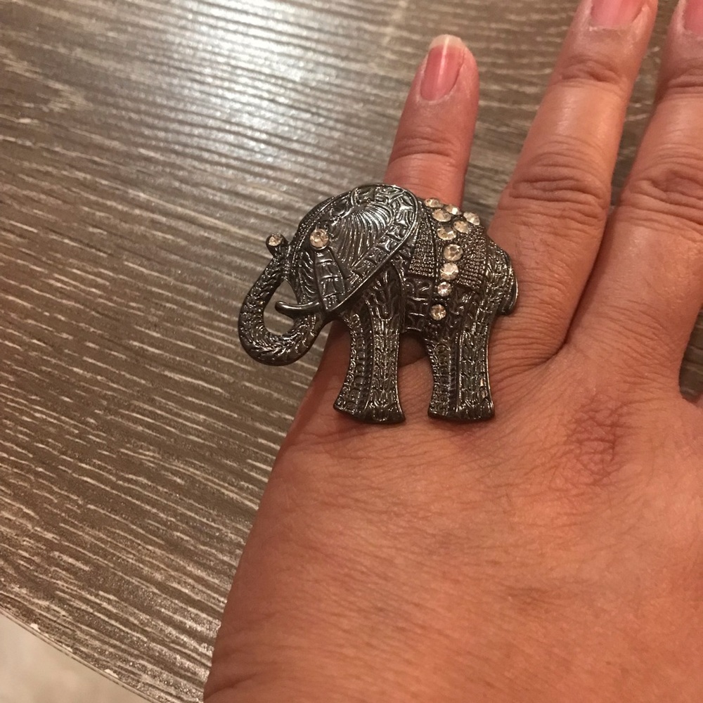 Elephant ring - Picture 3 of 3